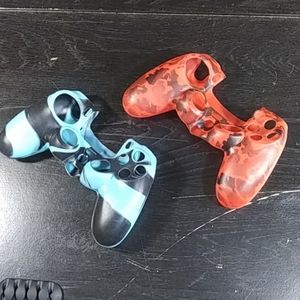 ! Set of 2 ps4 game controller covers